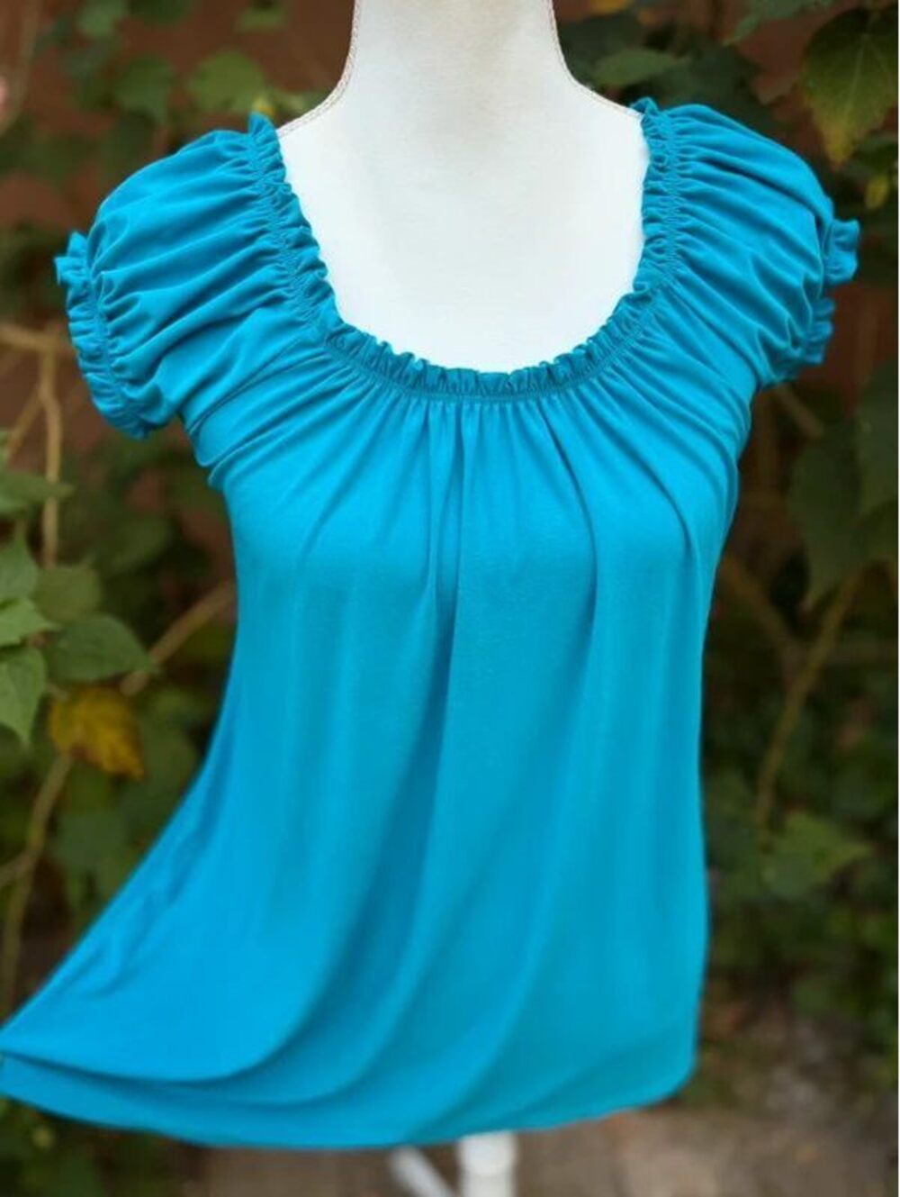 City Wear Peasant Style Aqua Knit Loose Fit Top Size M
